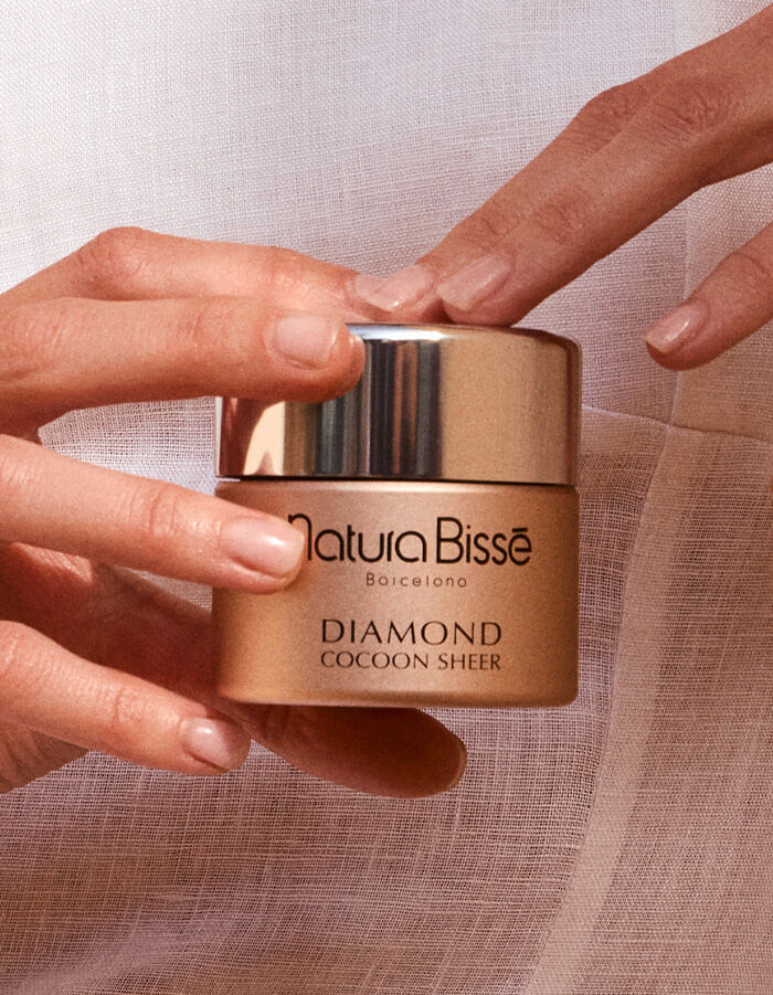 Tinted Moisturizer Diamond Cocoon Sheer Cream